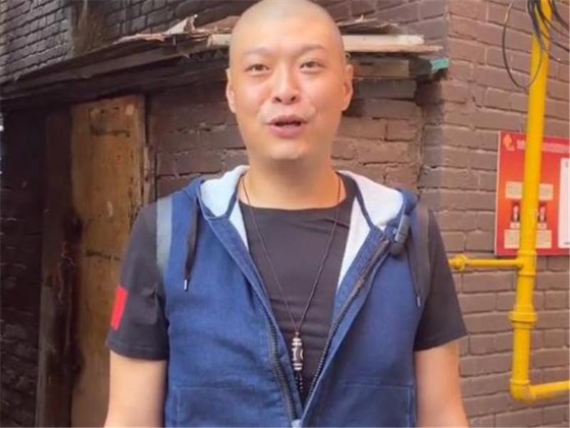 Liu Yuntian revealed the dynamics, the old house looks desolate but eye ...