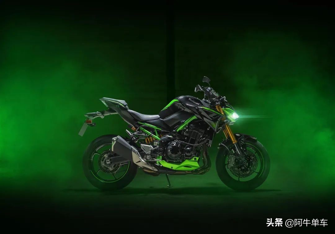 Kawasaki officially released Z900 SE, Öhlins S46+Brembo M4.32 iNEWS