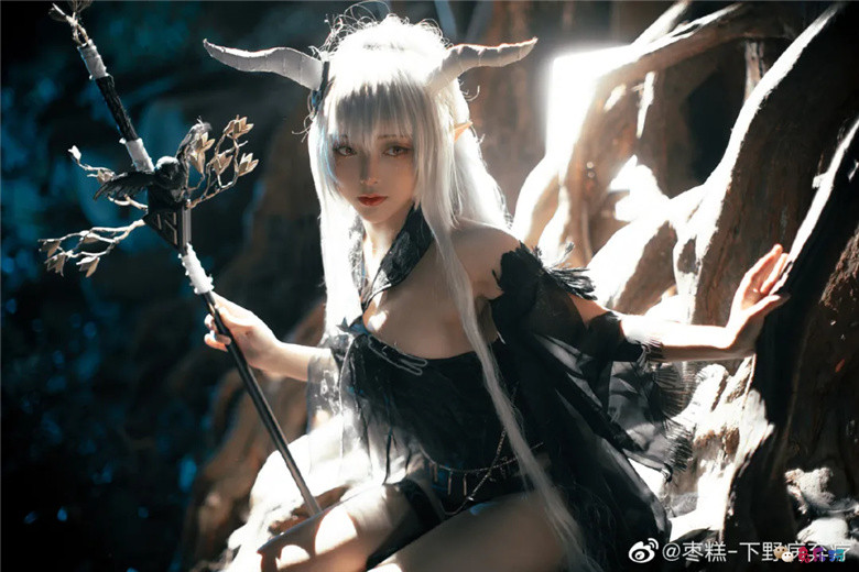 枣糕_下野病弃疗丨《明日方舟》闪灵