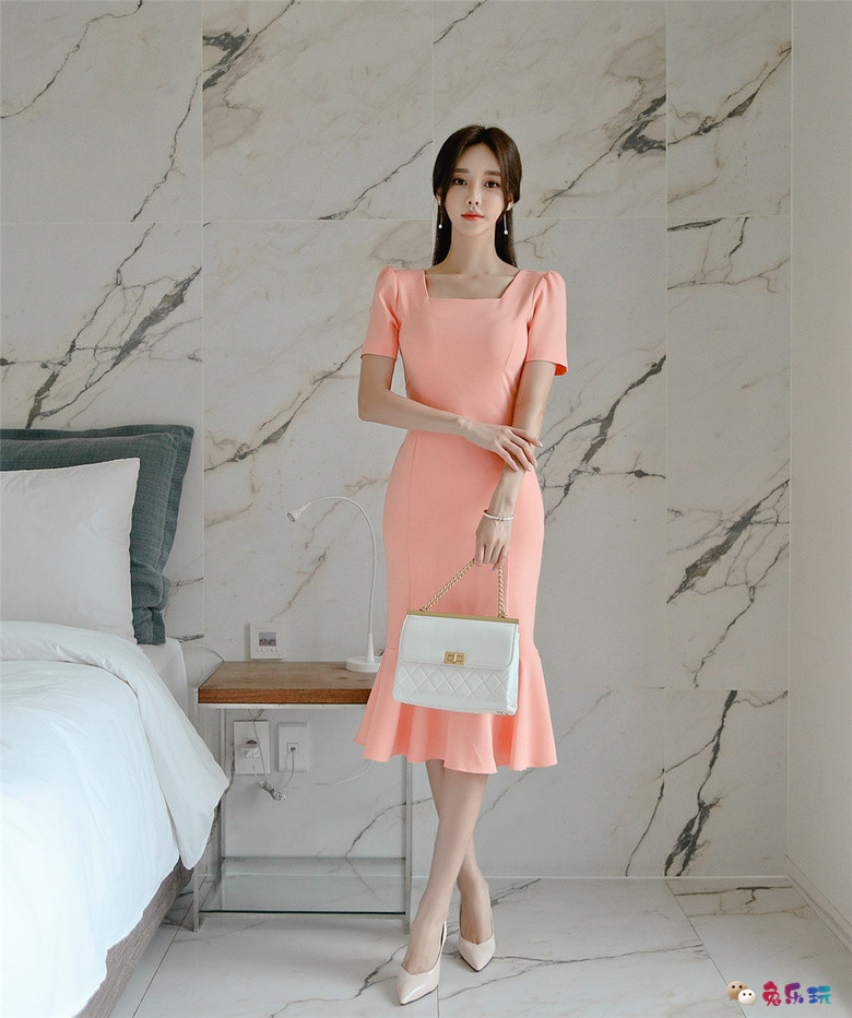 孙允珠丨彼得堡棉花蜜糖浪漫鱼尾摆裙