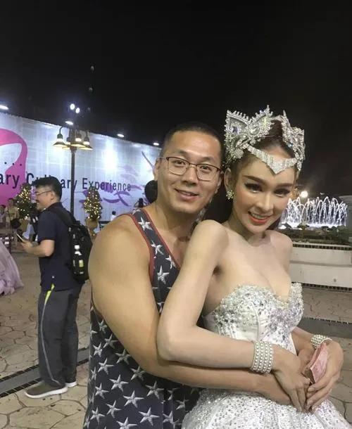 Venus Military background, and married a dancer for 10 years, why