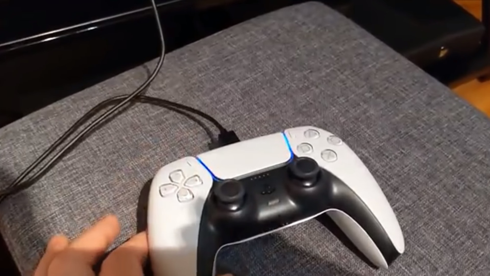 买不到反而是好事 首批ps5问题频发 无限重启外加有几率变砖