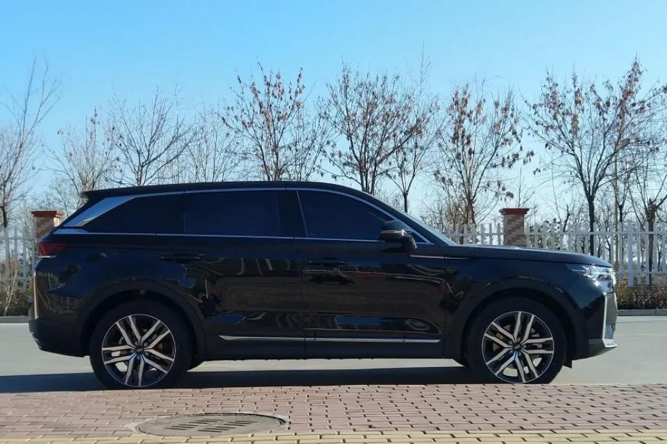 Автомобиль besturn t99