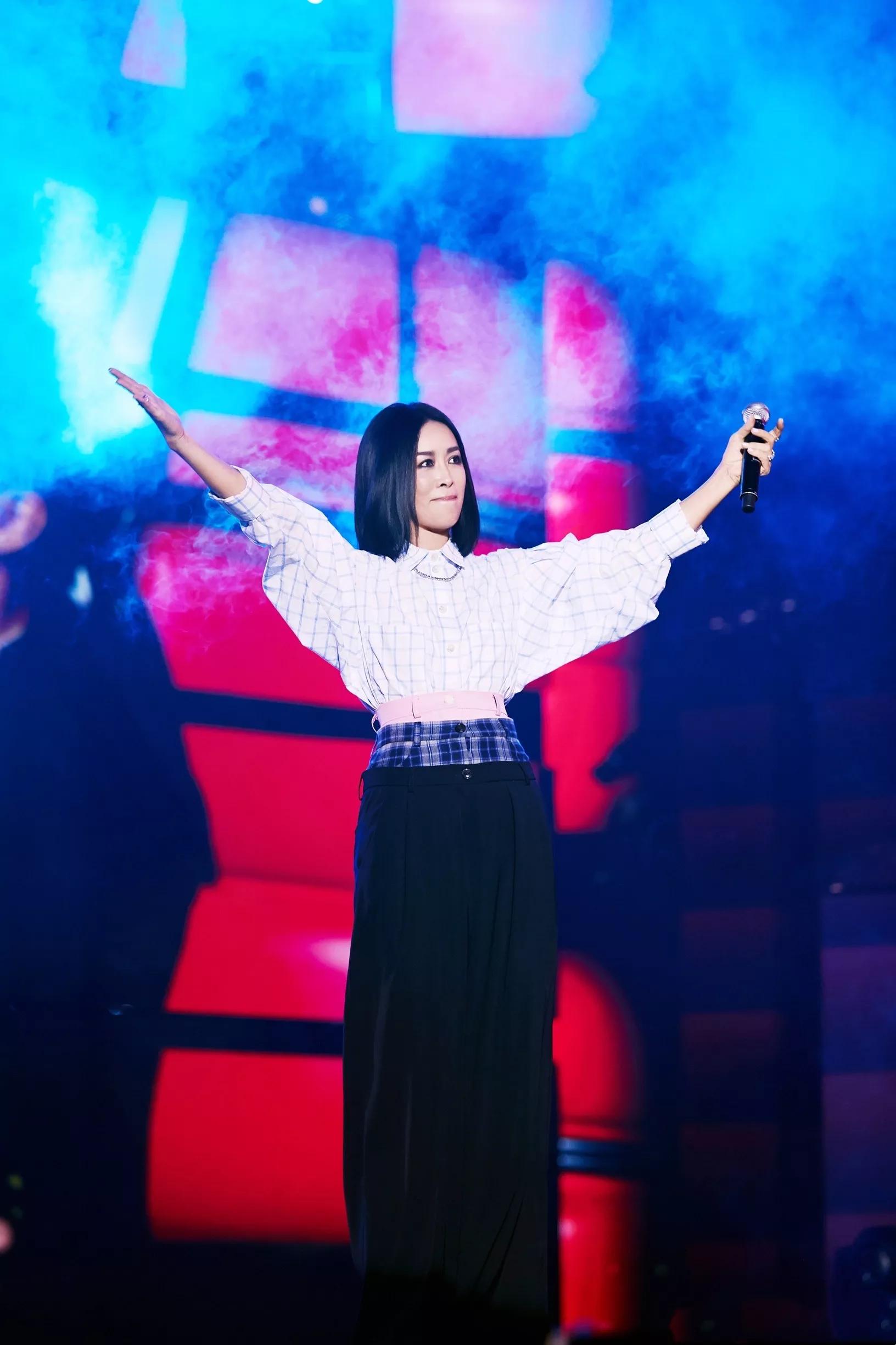 Chinese female singers ranked in the top ten with the strongest singing