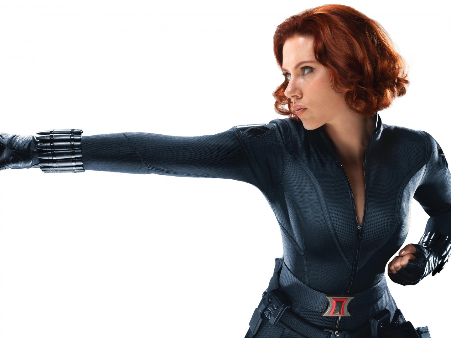 Cute child star transforms into sexy black widow?How does Scarlett rely on the 