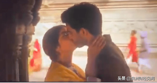 印度教穆斯林情侣在寺庙接吻？奈飞两名高管因新剧被印度警方逮捕