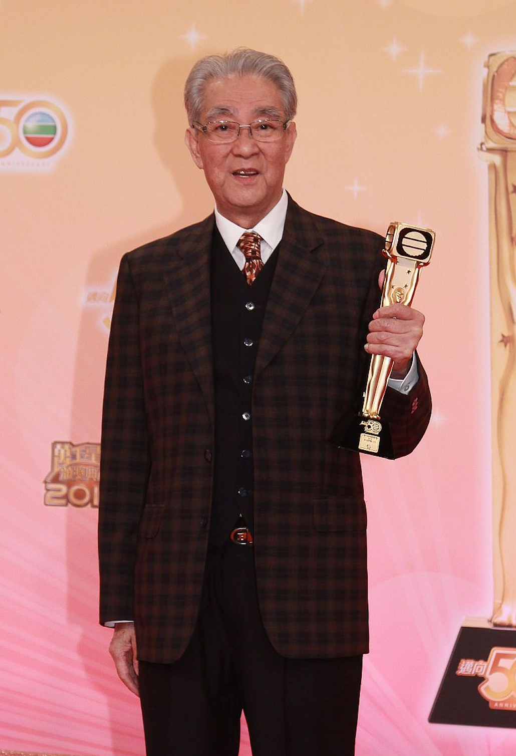 89-year-old Zhou Cong low-key bid farewell to his wife suffering from ...