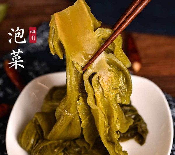 What's the secret to the delicious fish in sauerkraut? iNEWS