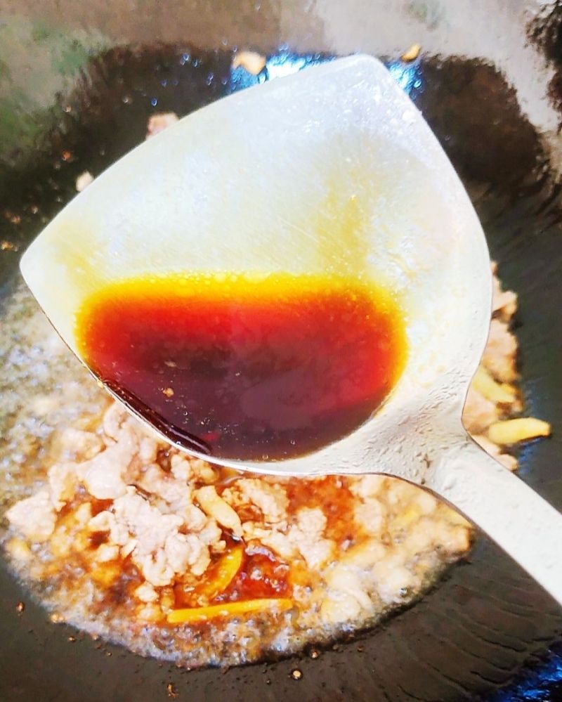 Stirfried yuba with homemade minced pork, much better than cold iNEWS