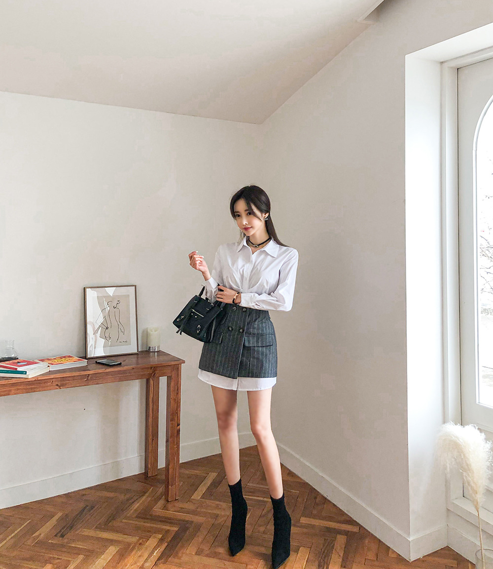 孙允珠丨小资轻熟泛灰职场英伦竖纹裙