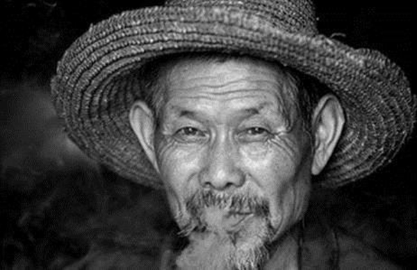 In 1990, a man in Hubei Province 