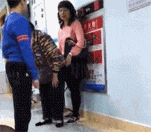 爆下动图图片：里面的妹子应该有一个有趣的灵魂