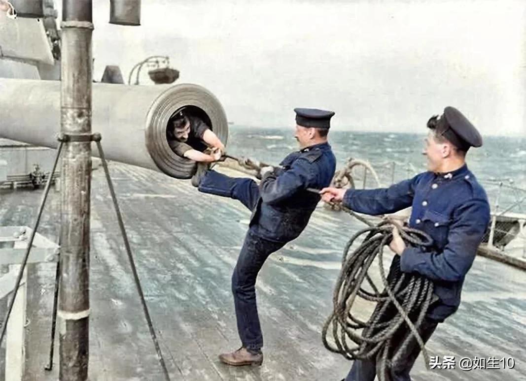 photos in history Churchill in a car accident, Rommel