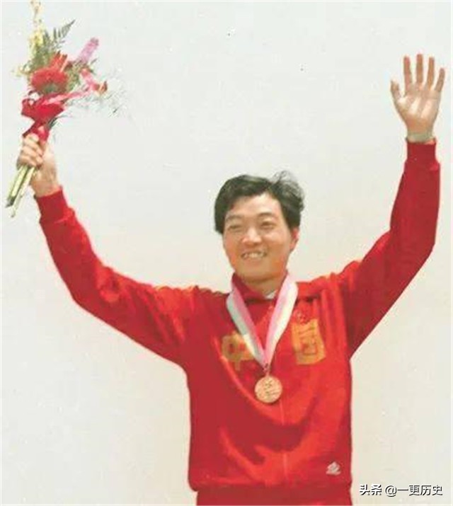 How is Xu Haifeng, who won the first Olympic gold medal for China 37