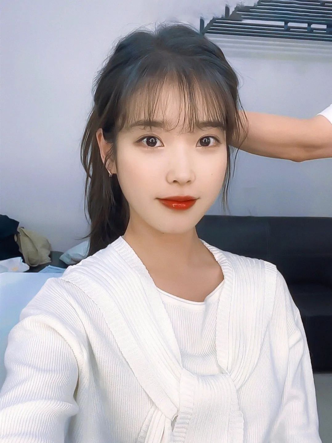 3 super hot "Summer Tie Hair" with a small face iNEWS