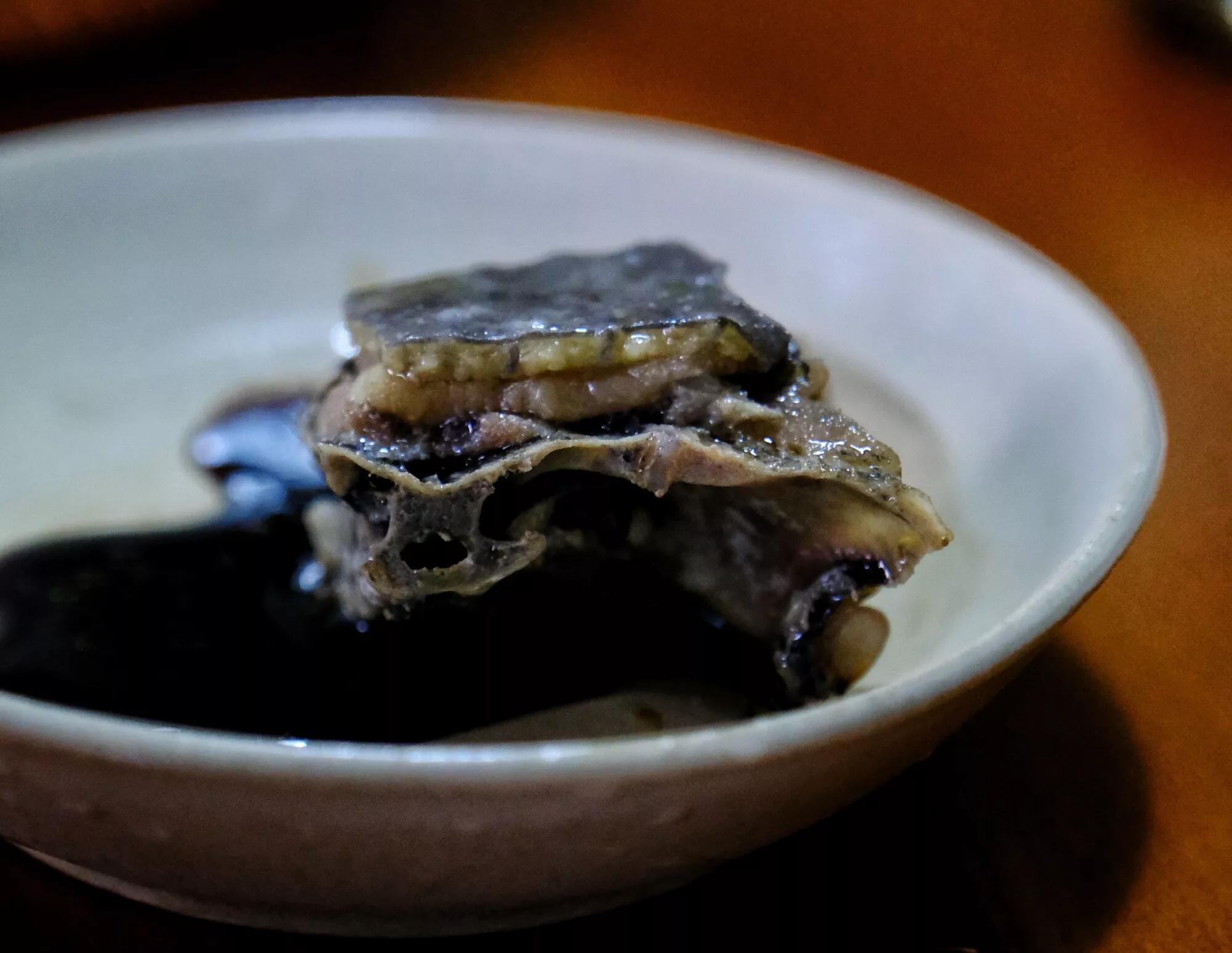 Matsutake chicken broth, chopped garlic and green pepper fried with