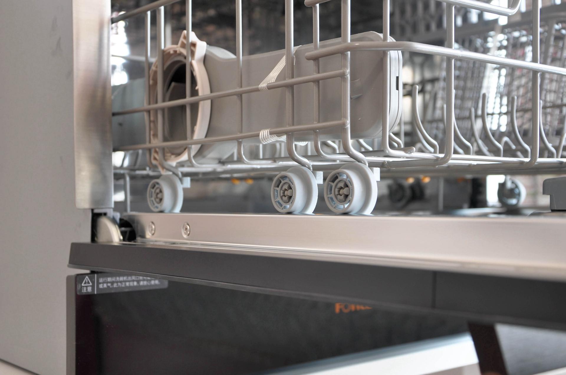 Fotile dishwasher NJ01 evaluation 11 sets of body shape perfect