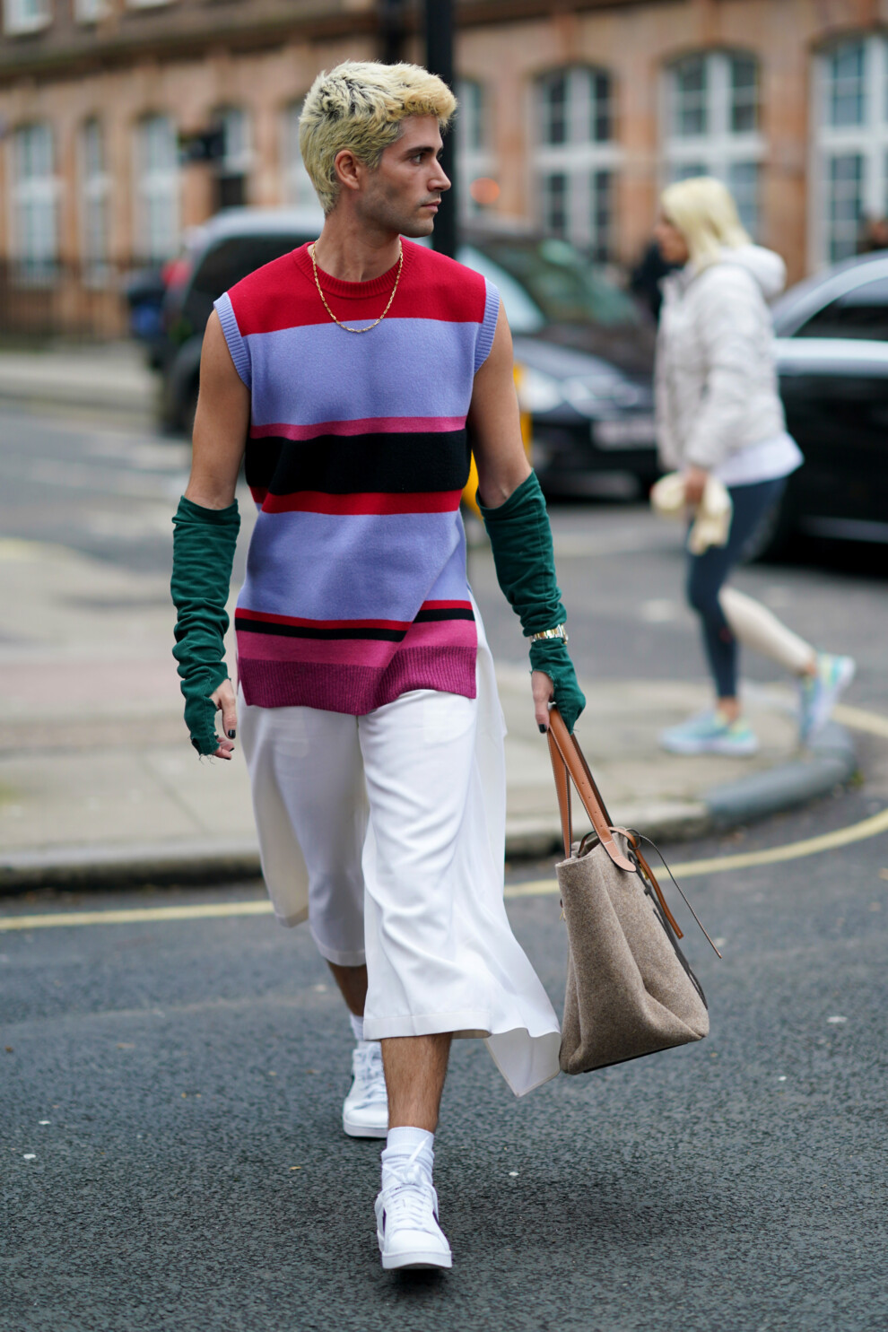 Culottes that show the diversity and fun requirements of men's fashion