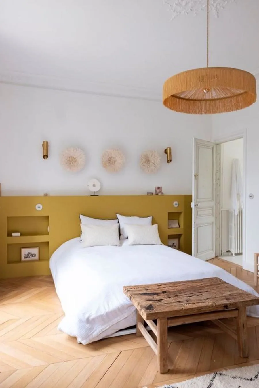 The headboard is useless?10 smart ways to transform into a wardrobe, a