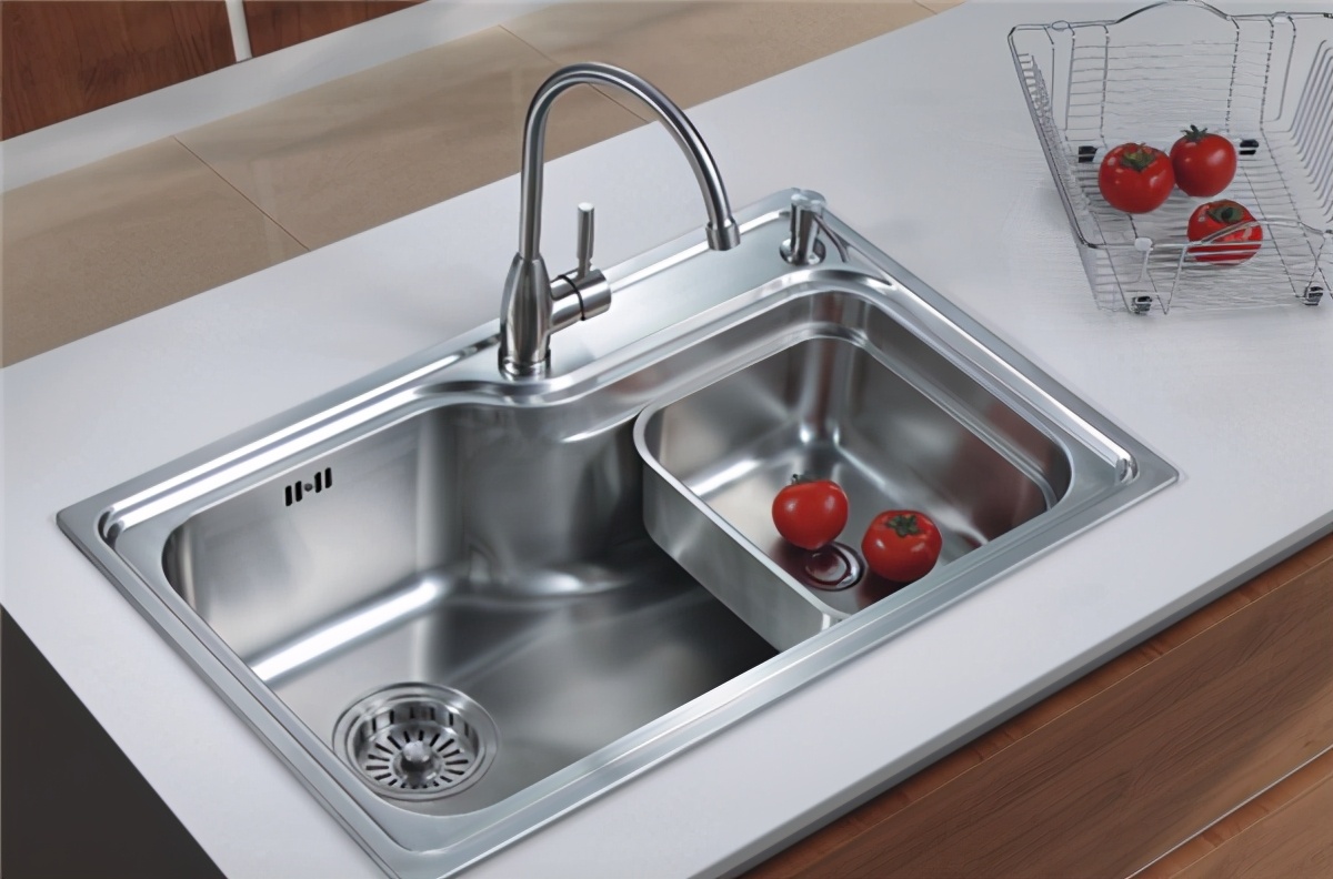 What kind of kitchen sink is best to use?This shopping guide is very