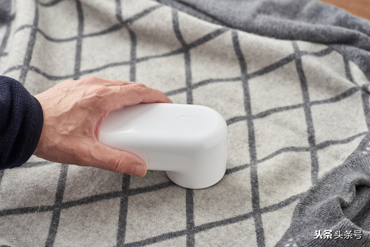 Why does cashmere sweater shrink iNEWS