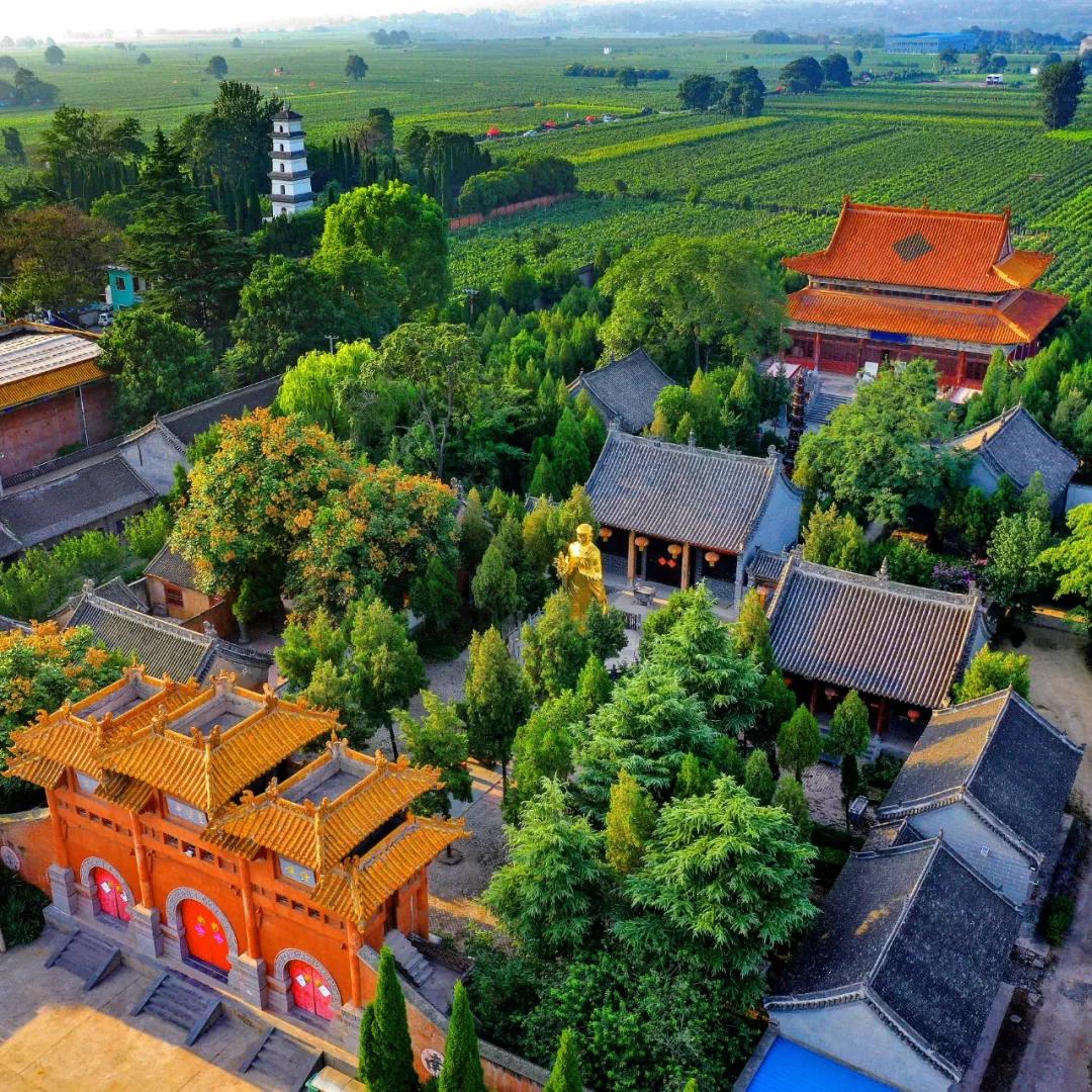 luoyang-yanshi-tangseng-temple-the-first-monastery-where-tang-monk