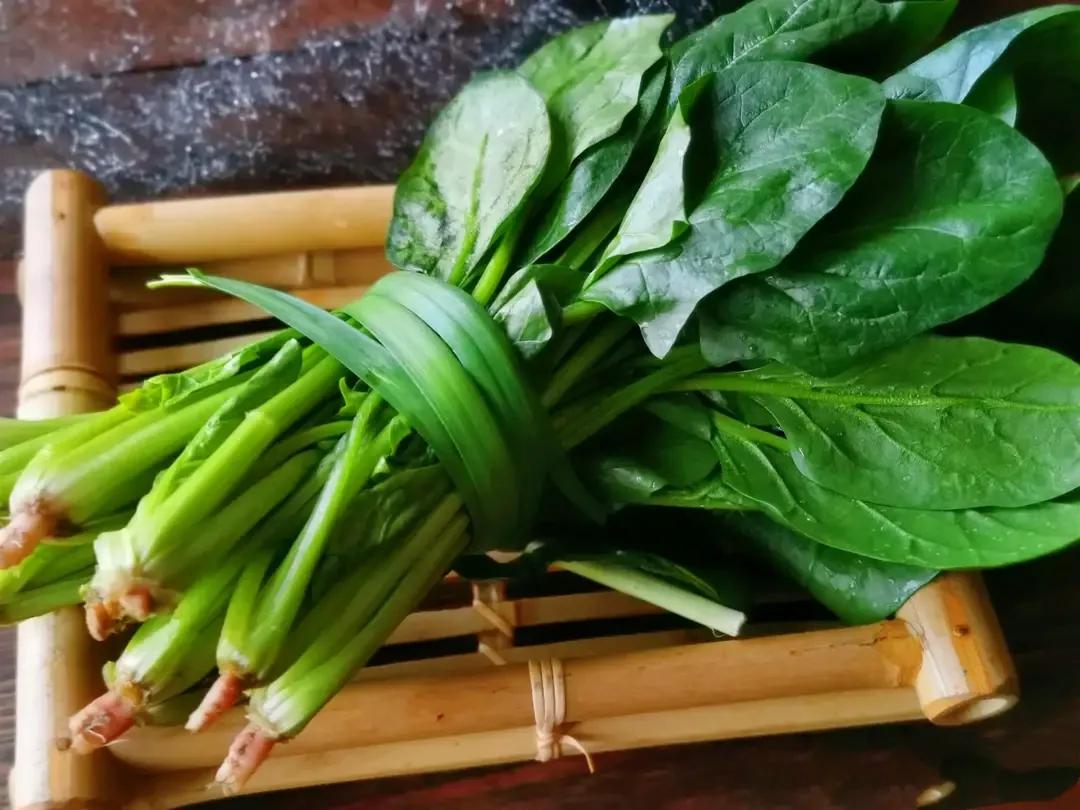 Spring eat spinach can't eat, remember "1 to eat 3 don't eat" principle