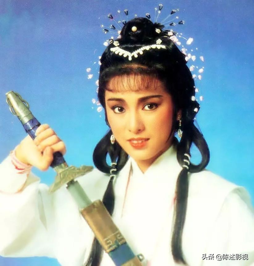 Ghorer Rong Compared with the 12 versions of Huang Rong, the gap is so big, who is ...