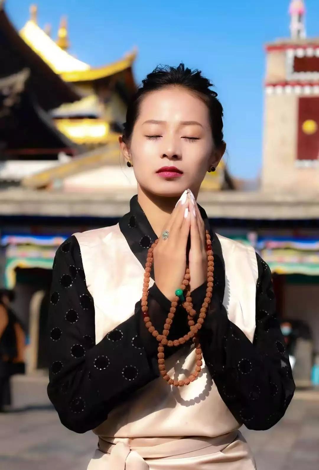 苗悦之美5916创始人果洛索呗创业有激情人间有大爱