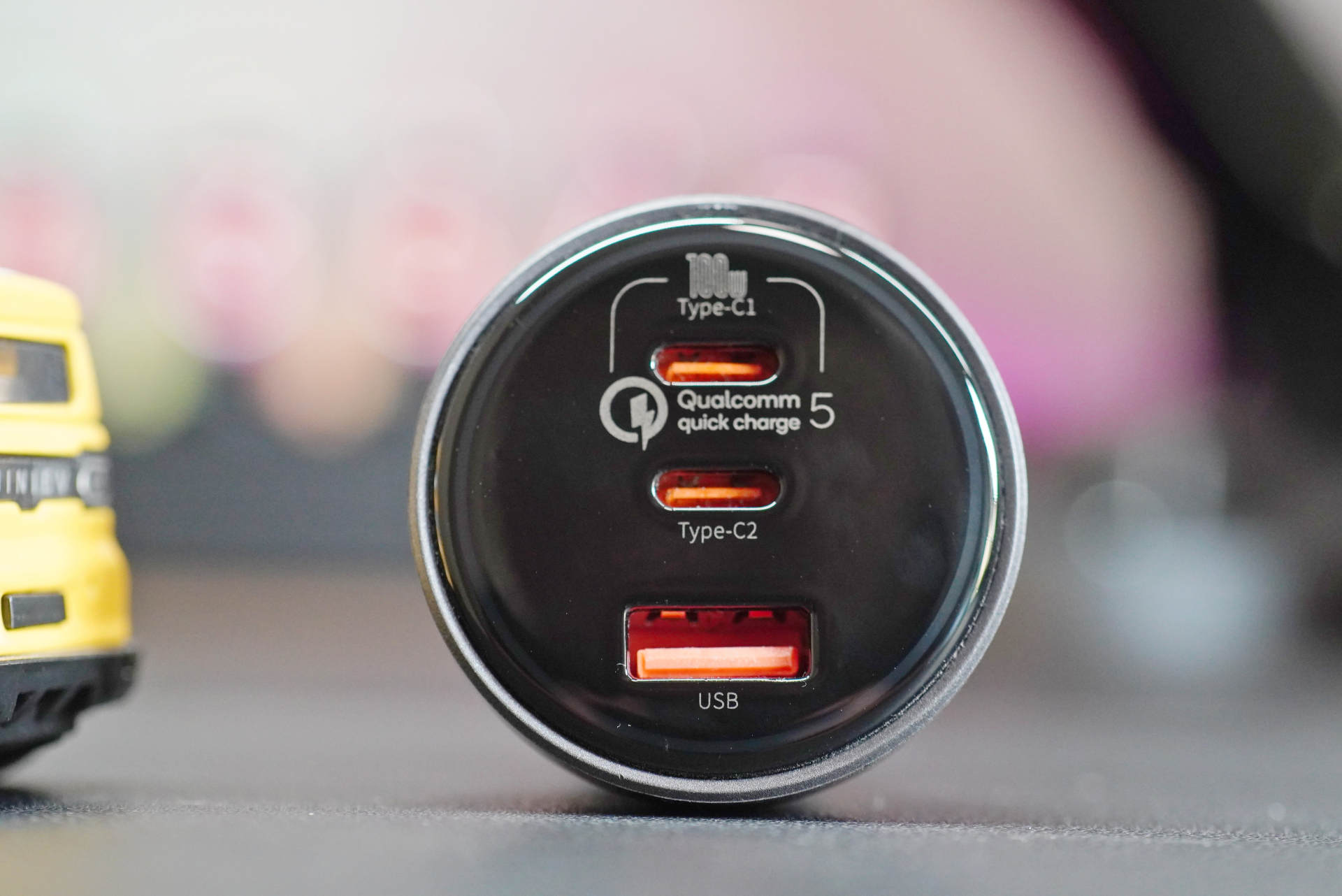 Multichannel fast charging output, evaluation of the use of Baseus