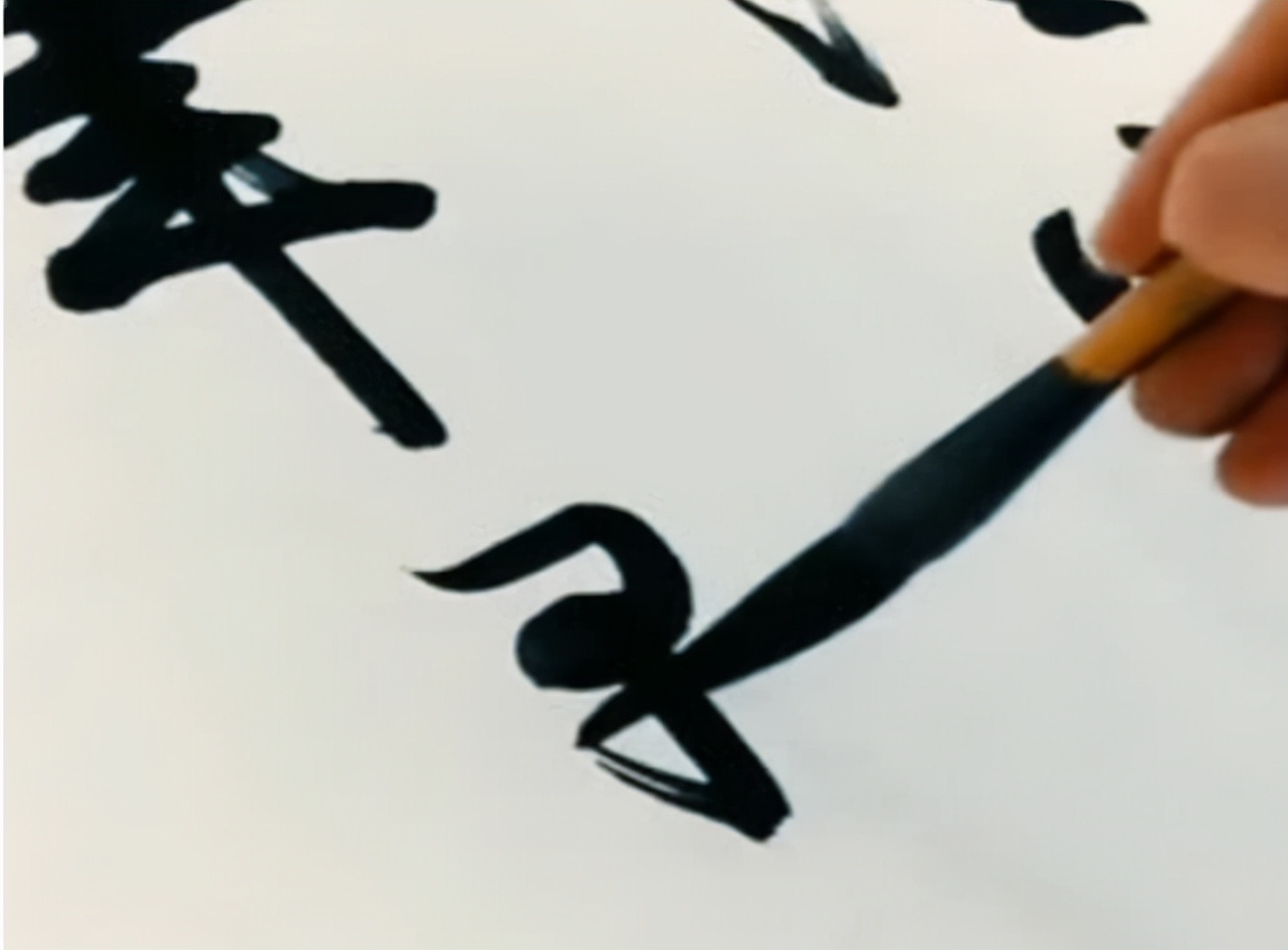 How "awkward" is Vietnamese calligraphy?I use a brush, but I don't