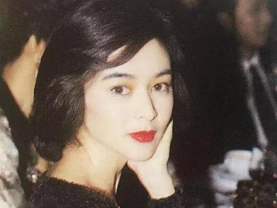 Rosamund Kwan: Debut at the age of 18, many love affairs, two rich ...