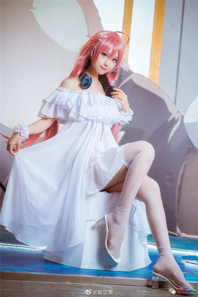 可以吃的小奶糖丨《伊甸园的骄傲》伊凡特