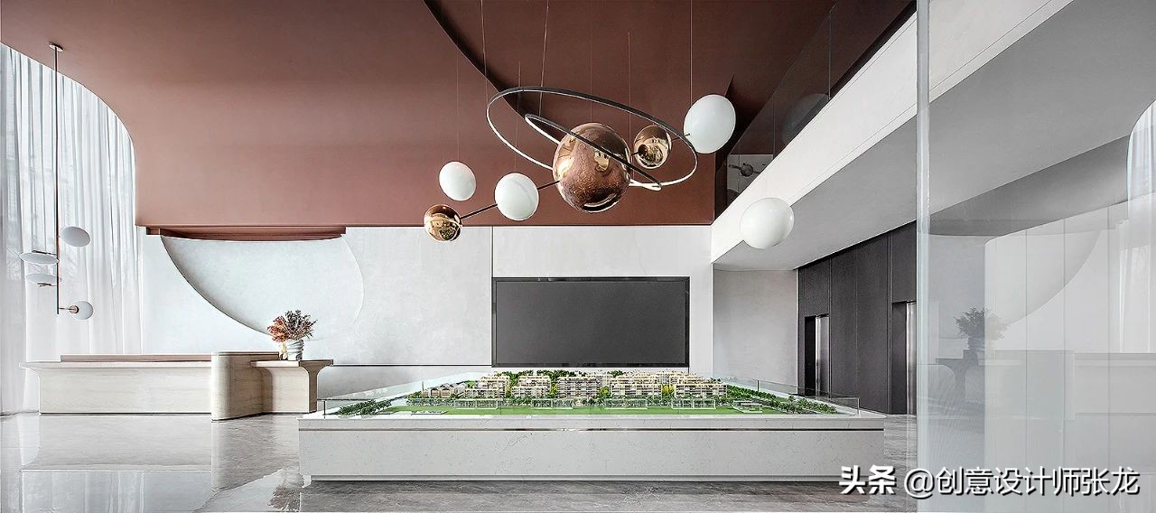 Trends and times collide, starting a dream journey online iNEWS