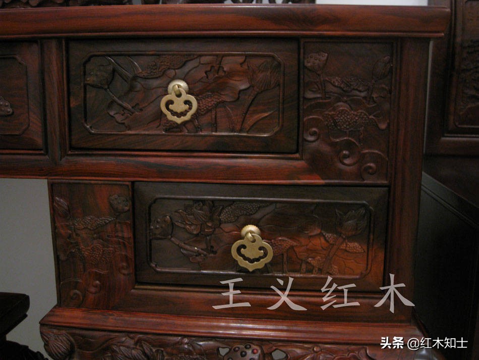 Red rosewood furniture, why is it expensive?There are tens of thousands