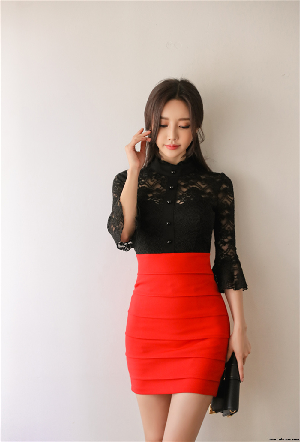 孙允珠丨黑蝴蝶华尔兹罗裳织莎镂空裙