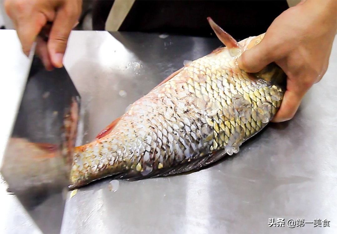 The chef teaches you how to cook homemade braised fish, learn these ...