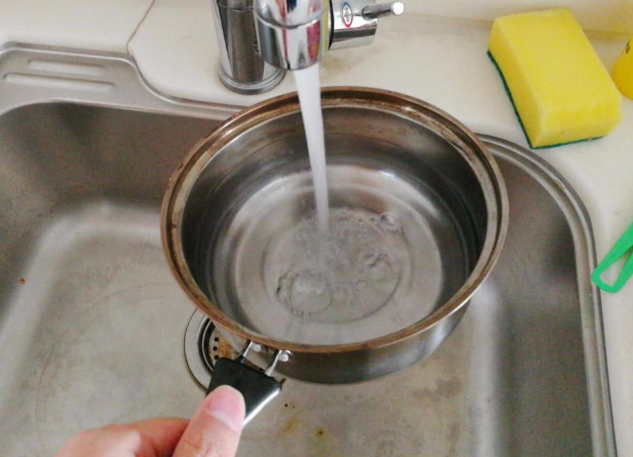 Thousands of boiling water, overnight water cause cancer?Reminder
