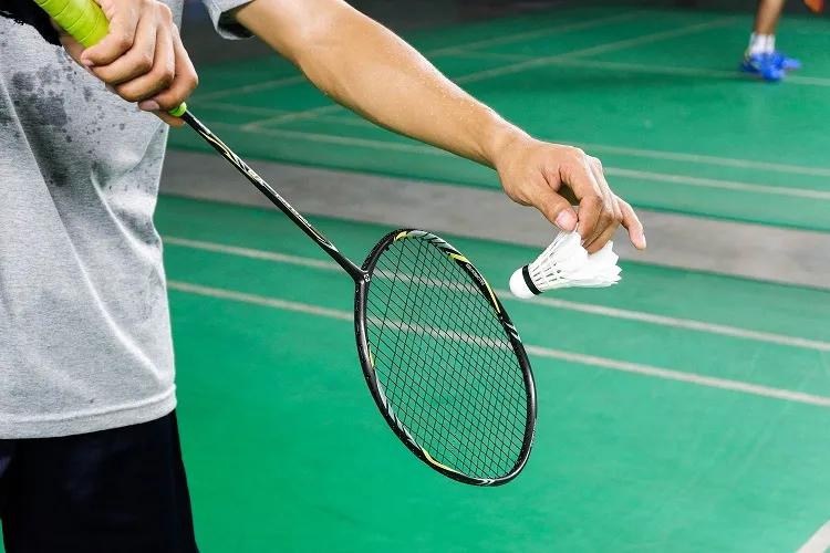 Running or playing badminton, whose fat loss effect is good?After