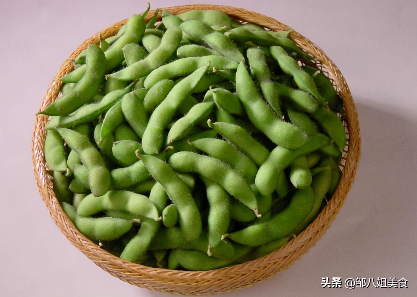 When making cold edamame, remember the "3 tricks", the edamame will not