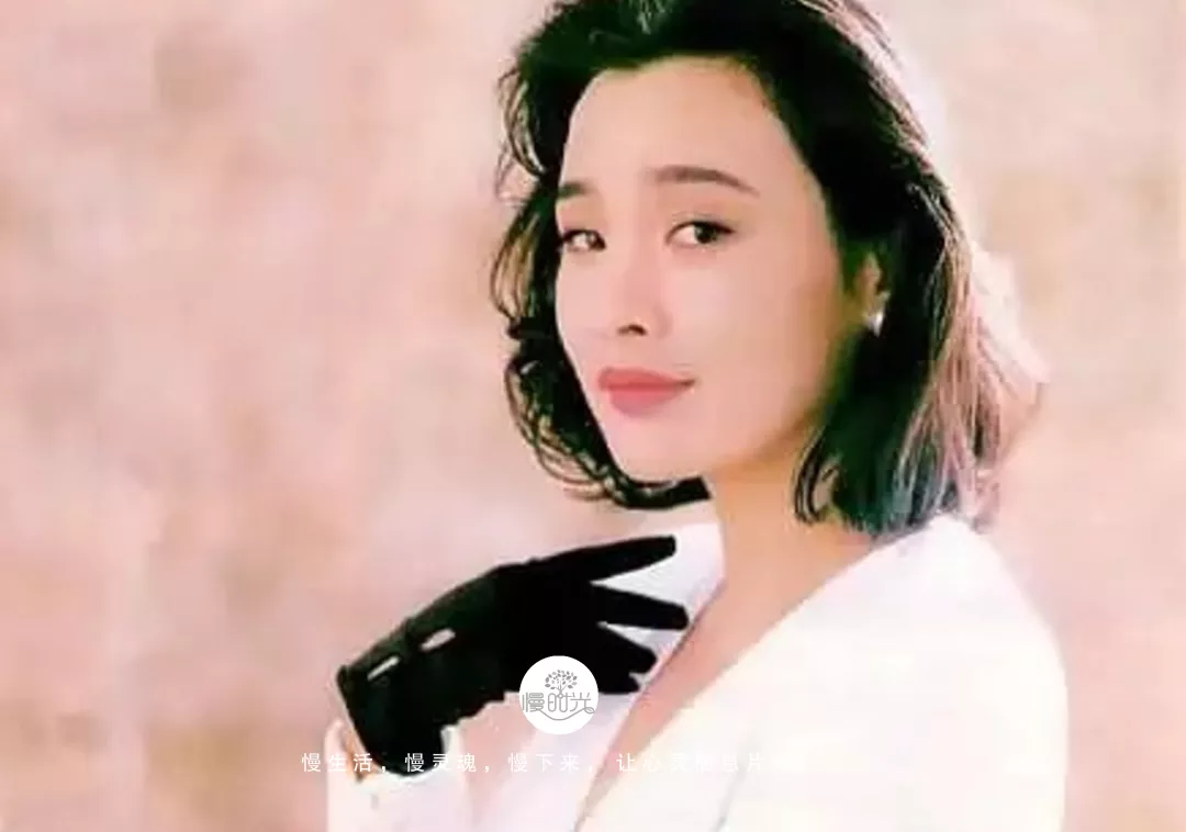 A recent photo of 60-year-old Chen Chong stunned millions of netizens ...