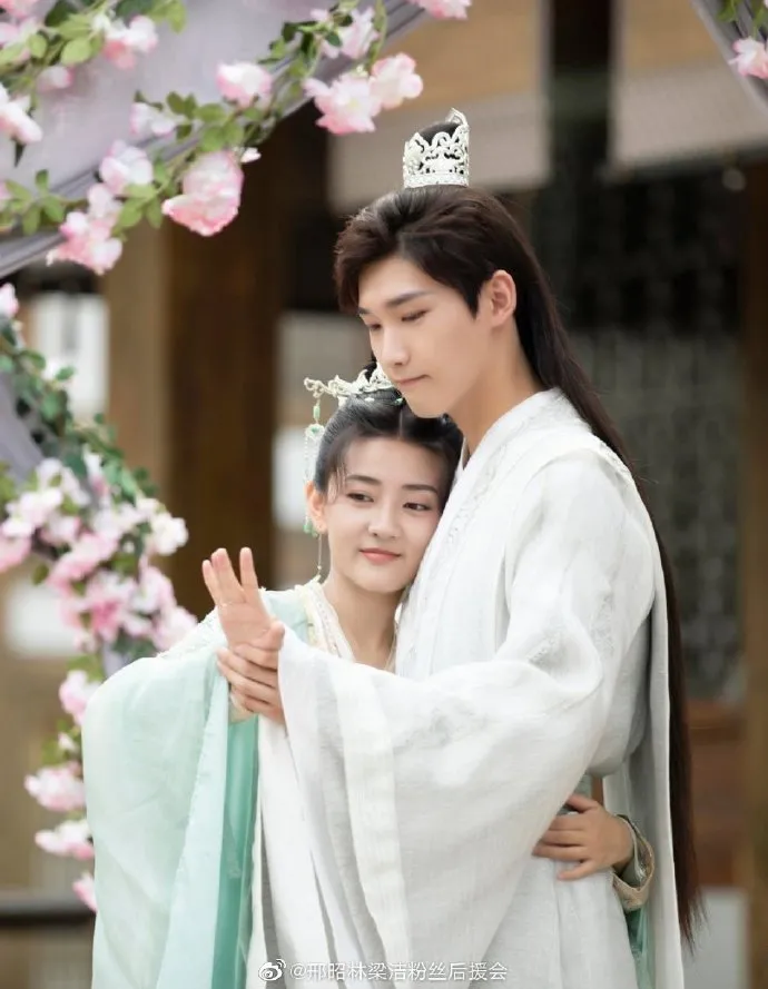 Luo Yunxi and Wu Qian take two?Xing Zhaolin and Liang Jie?Lin Yanjun ...