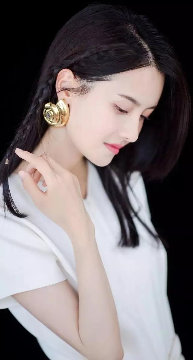 Zhang Zhixi‖Beauty - iNEWS