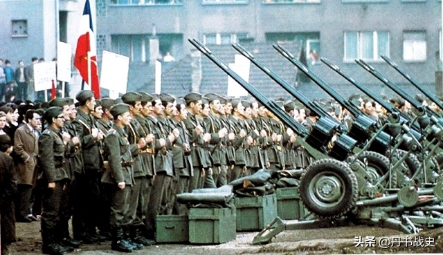 Zastava M55 3-tube anti-aircraft gun, a classic weapon of Yugoslavia ...