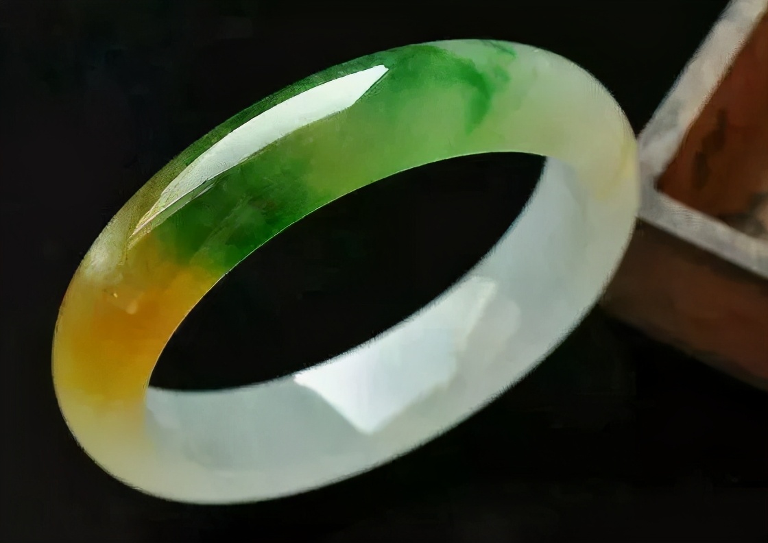 All colors of jade, why is yellow and green jade so expensive?How to