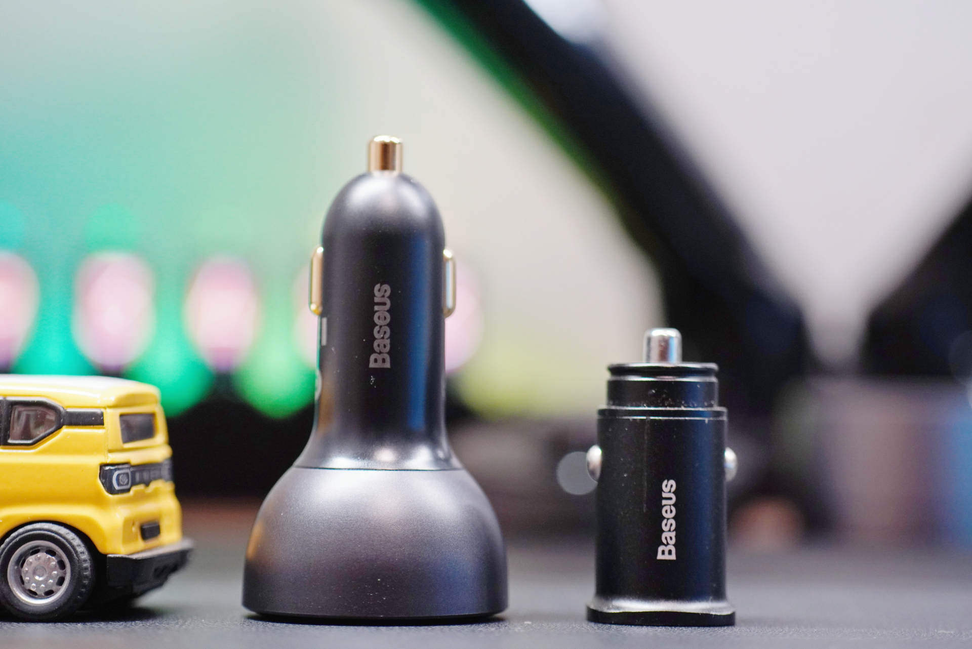 Multichannel fast charging output, evaluation of the use of Baseus