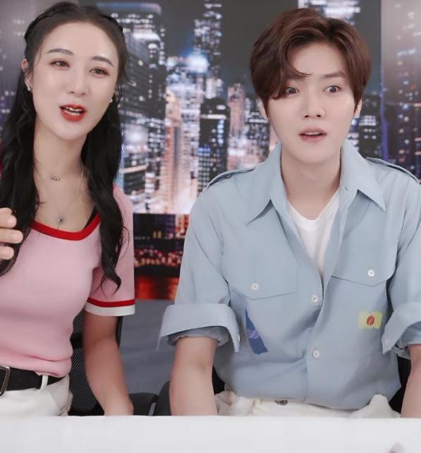 Why is Wei Ya, the first Chinese live broadcaster, not willing to be a ...
