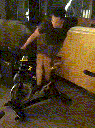 搞笑动态图：这几个人不归牛顿管，归牛顿的弟弟牛逼管