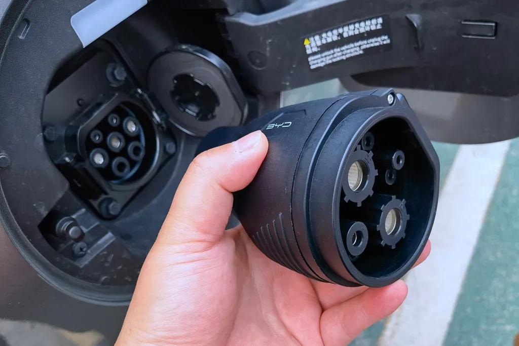 Lab test early adopter version Understand the advantages and disadvantages of BYD Song PLUS DM