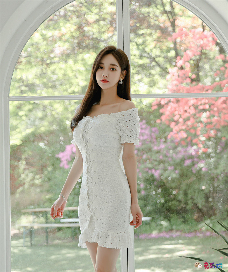 孙允珠：雪黛蔷薇波尔卡曼妙古典礼裙